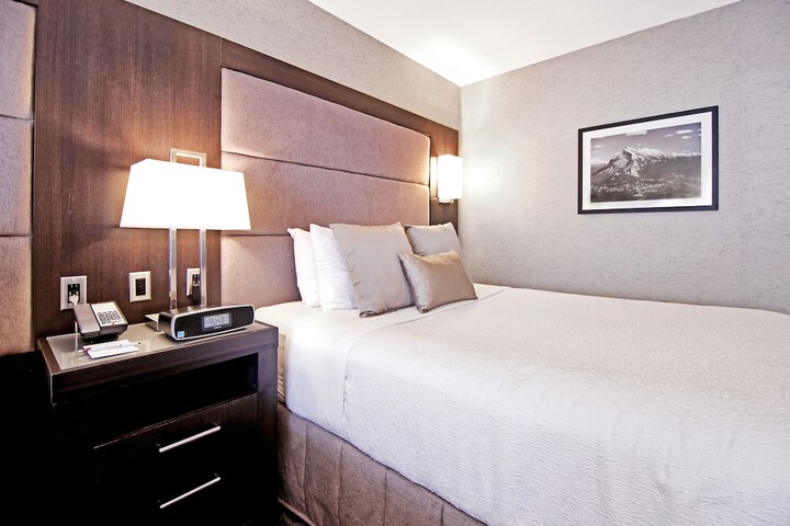 Room 57 of 109