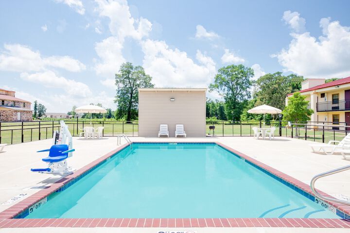 Pool 6 of 26