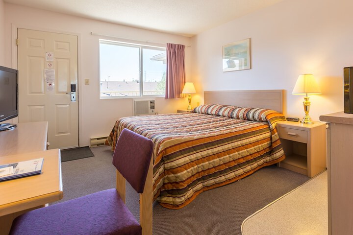 Room 14 of 40