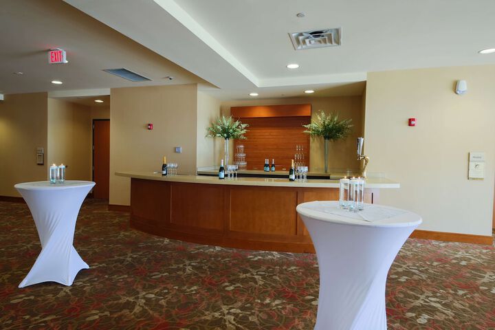 Ballroom/Hall 63 of 69