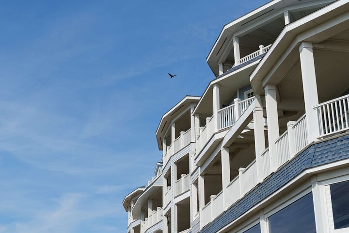 Hotel 14 of 106