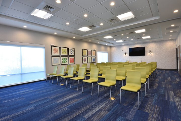 Holiday Inn Express & Suites Spring - Woodlands Area by IHG