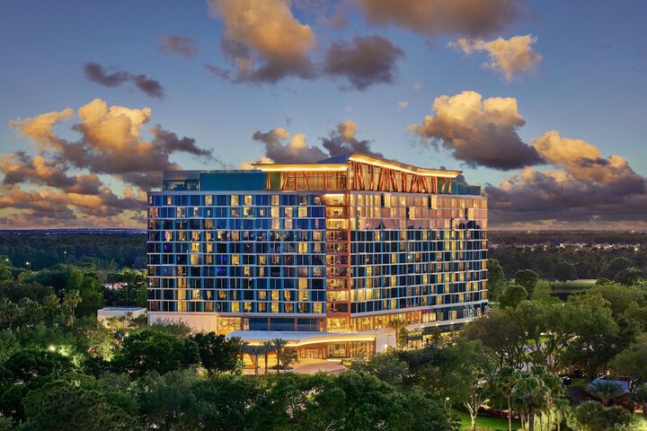 Hotel 2 of 162