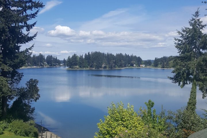 Oyster Bay Inn & Suites
