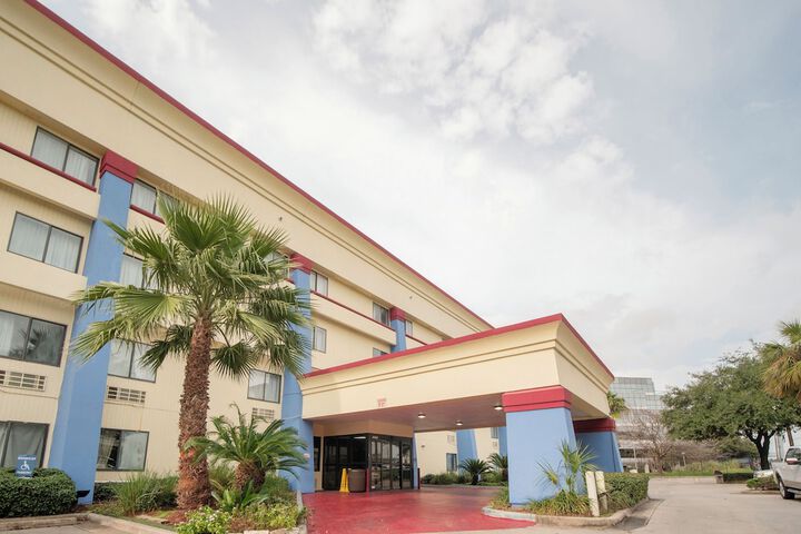 Hotel 2 of 55