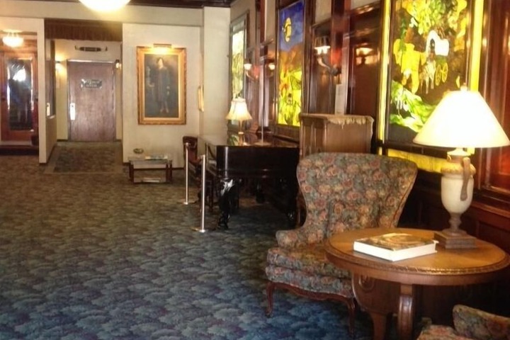Hotel Interior 9 of 38