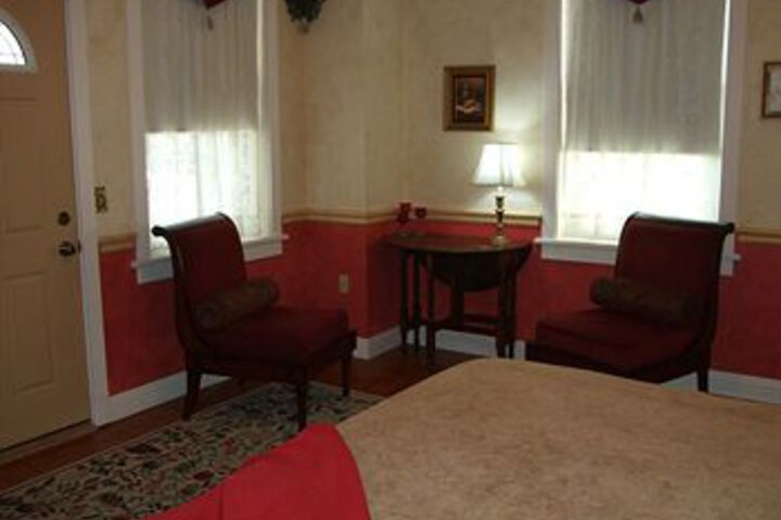 The Iron Gate Inn
