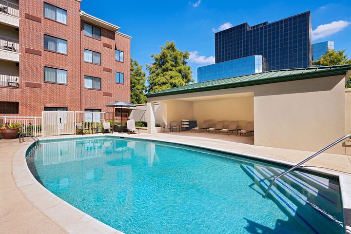 Pool 5 of 24