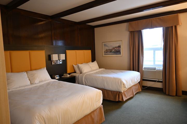 The Gananoque Inn