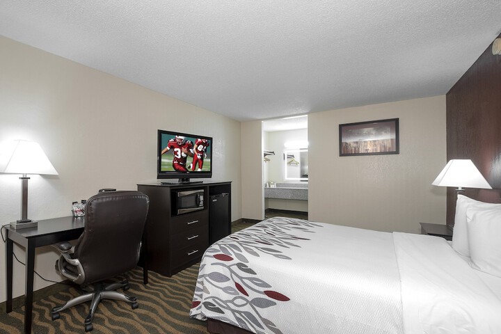 Room 21 of 29