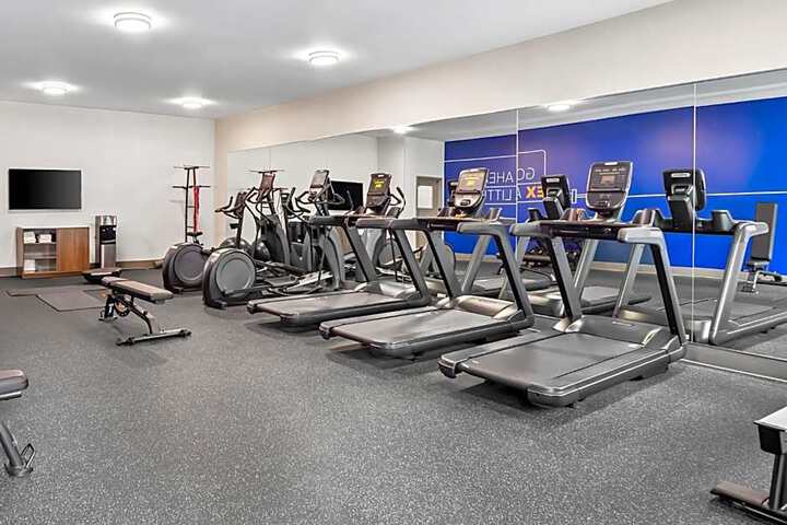 Holiday Inn Express & Suites Tumwater Olympia by IHG