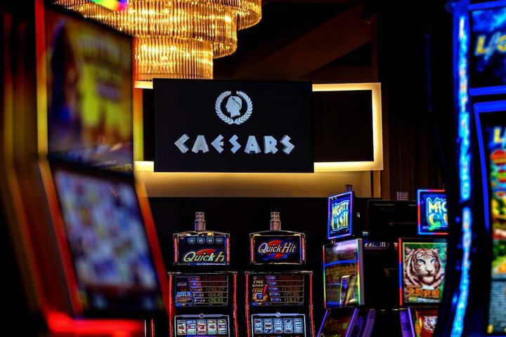 Caesars Southern Indiana Hotel & Casino - a Caesars Rewards Destination