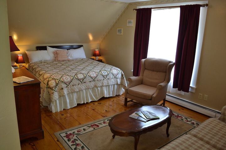 Room 55 of 108