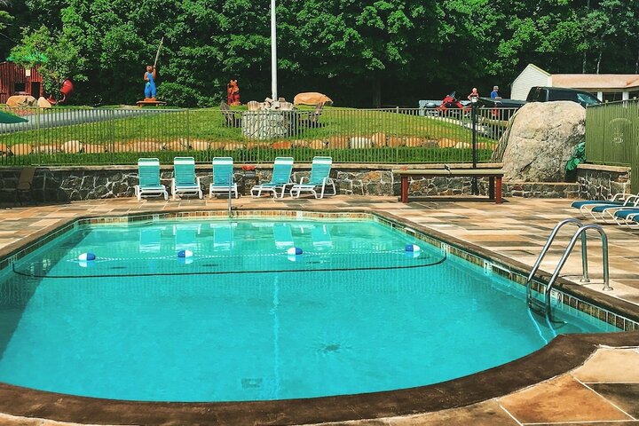 Pool 6 of 61