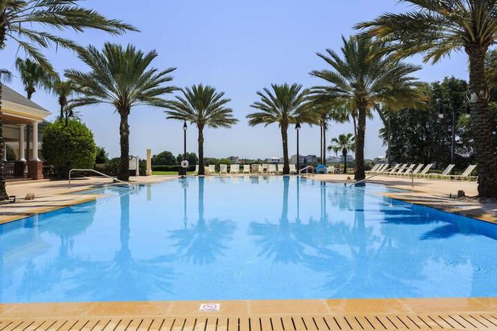 Pool 6 of 30