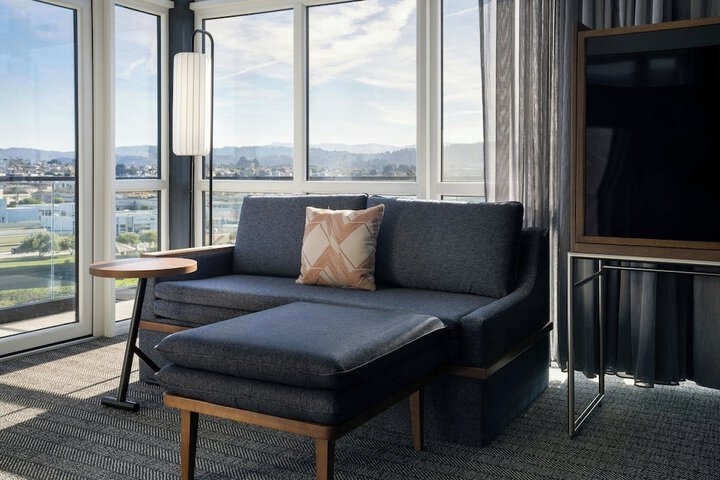 Courtyard by Marriott Sand City Monterey