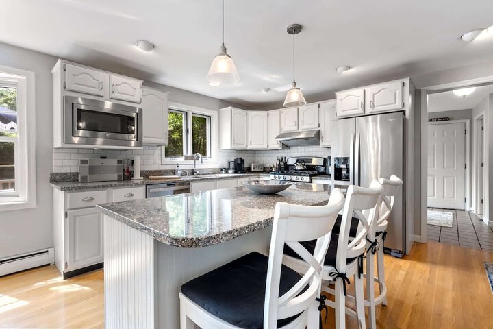 Maine Adventure 3BR Oasis Awaits!
