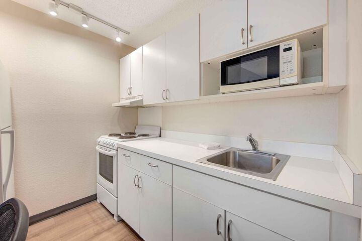 Extended Stay America Suites Ft. Lauderdale Cyp Crk NW 6th Wy