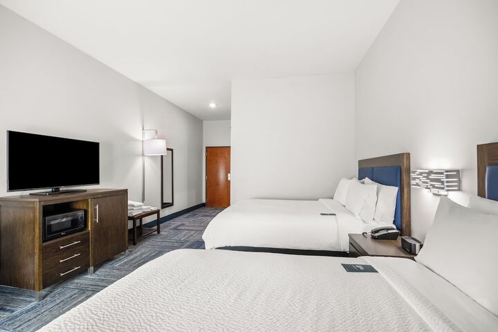 Holiday Inn Express Asheville Woodfin by IHG