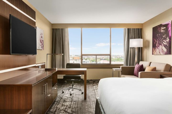 Room 14 of 40