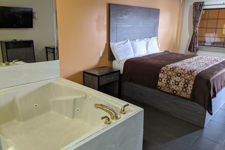 Room 20 of 20