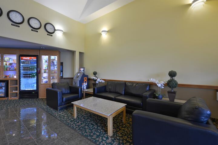 Hotel Interior 14 of 39