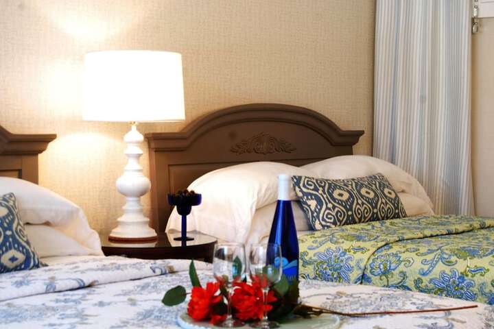 Summers Inn
