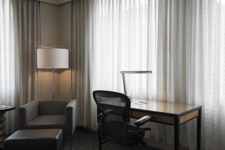 Room 32 of 58