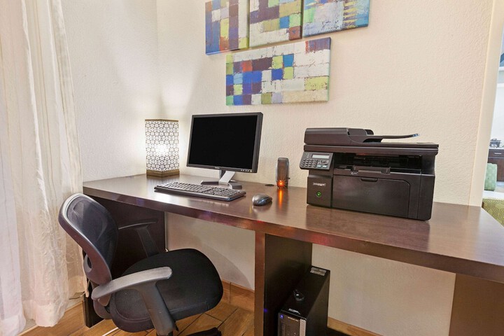 Business Center 46 of 46