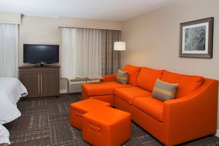 Hampton Inn & Suites Valdosta / Conference Center