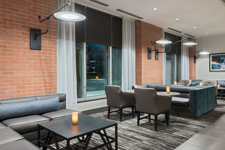 Hyatt Place Austin / Round Rock
