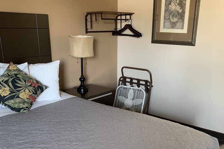 Room 42 of 54