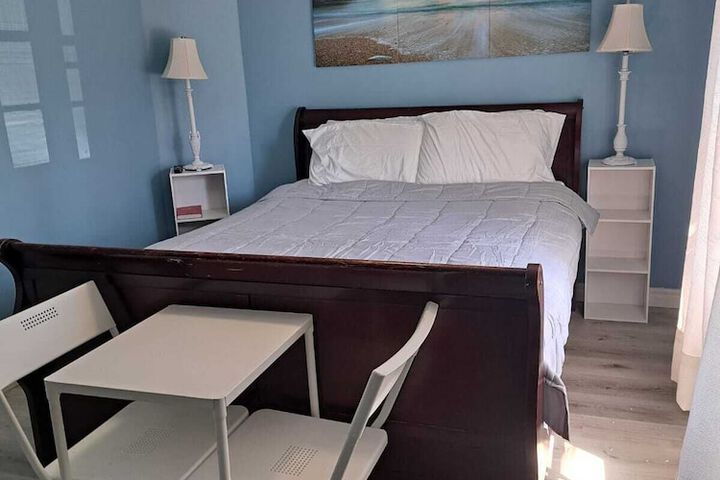 Room 17 of 78