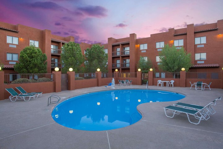 Pool 5 of 31