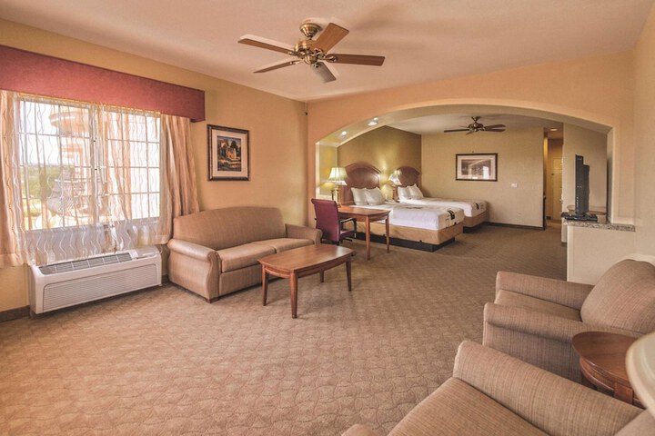Room 85 of 100