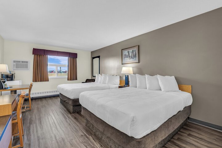 Woodland Inn Meadow Lake