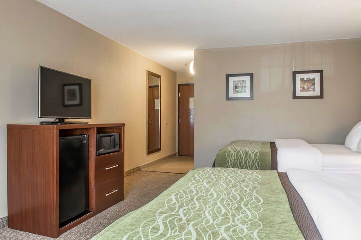Room 30 of 52