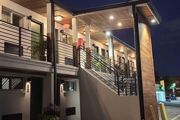Domino Motel