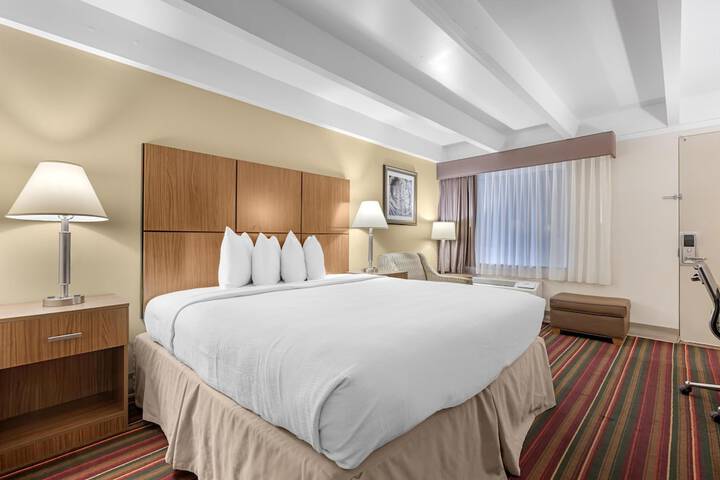 Best Western El Rancho Palacio