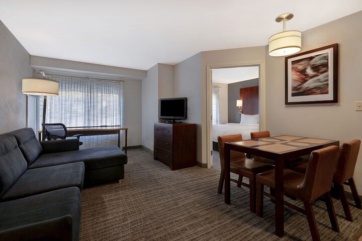 Room 48 of 60