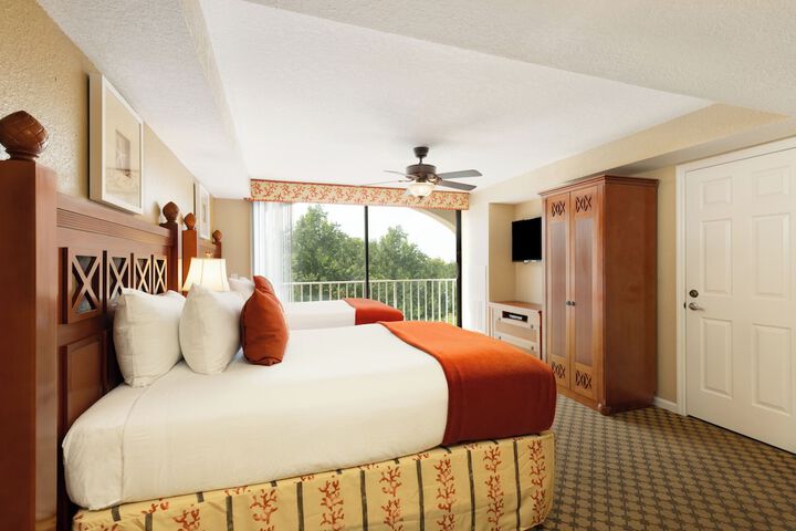 Room 12 of 26