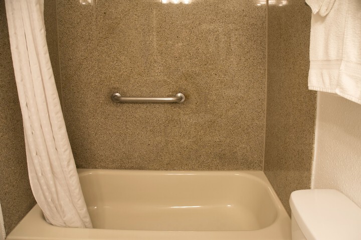 Room 12 of 35
