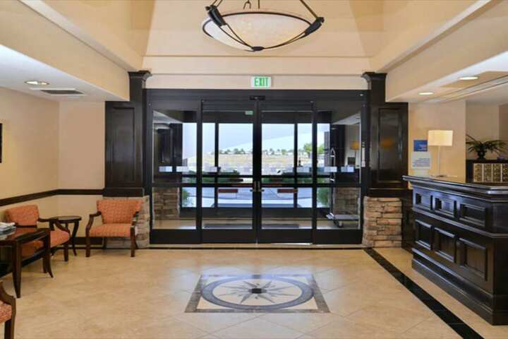 Hotel 5 of 60