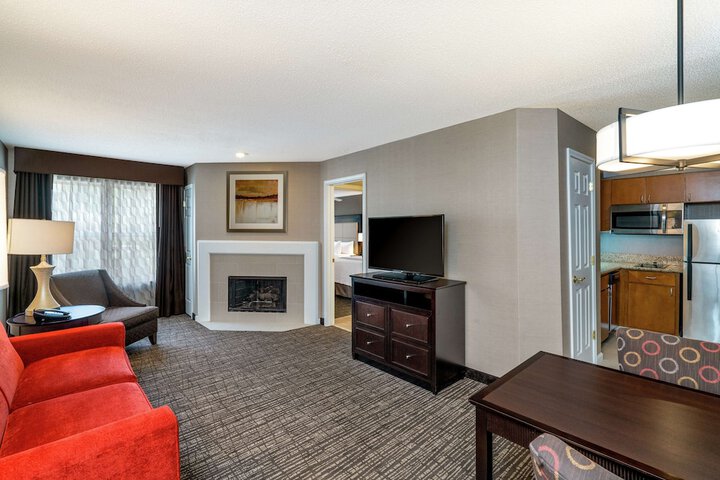 Homewood Suites by Hilton Lafayette Rossville Exit