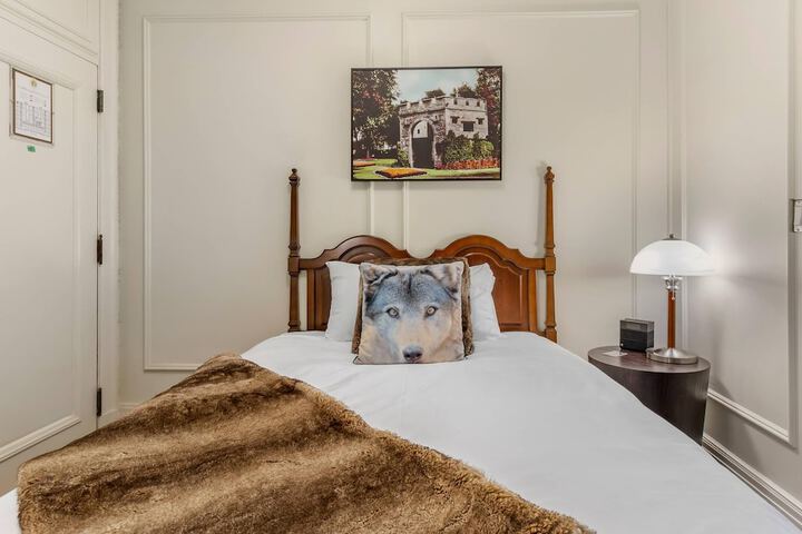 The Fort Garry Hotel Spa and Conference Centre, an Ascend Collection Hotel