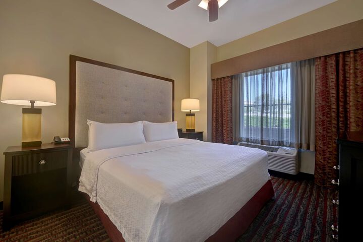 Room 21 of 48
