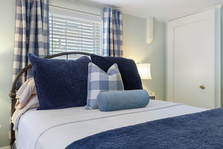 Westbrook Inn B & B