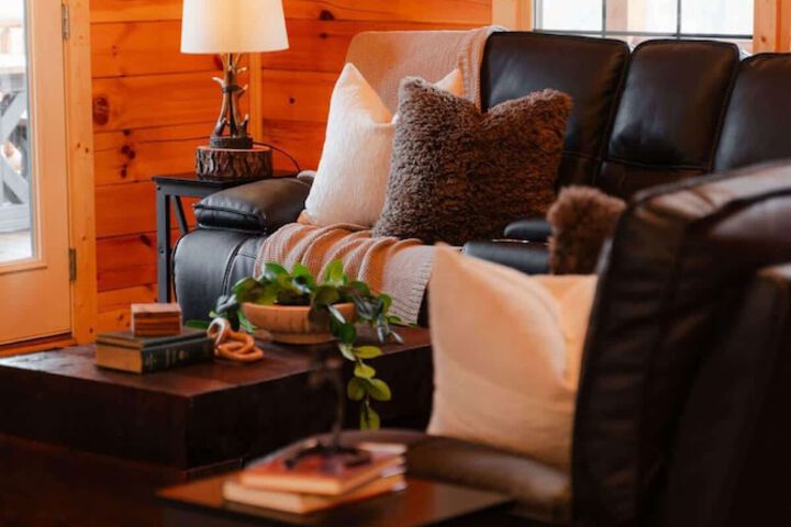 Sleeps 16! Luxury Cabin With Game Room & Hot Tub