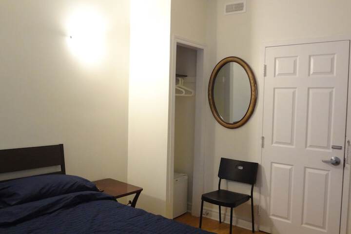 Room 38 of 71