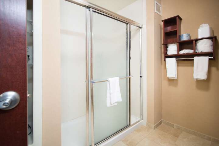 Hampton Inn & Suites Greensburg